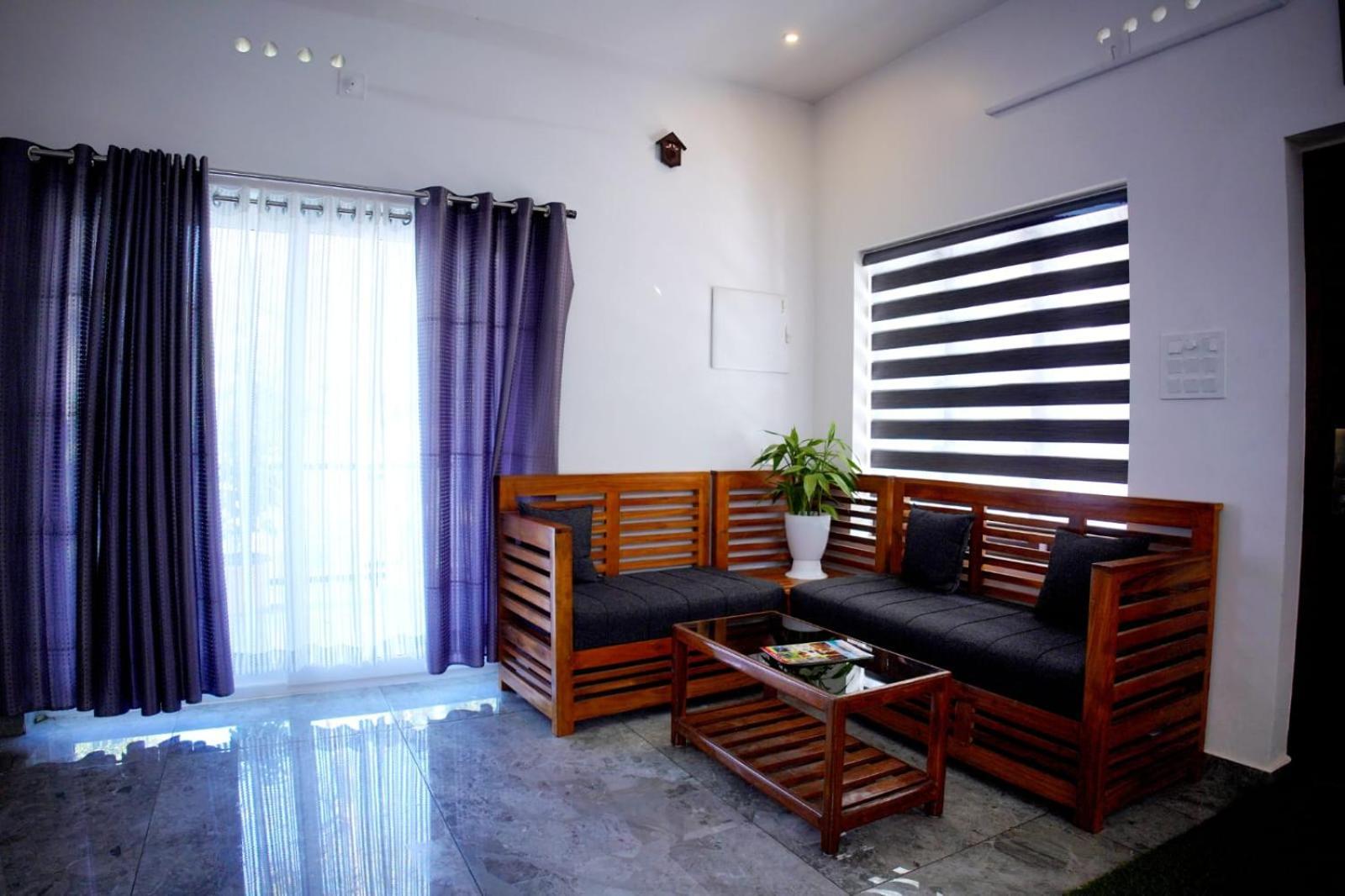 Vaishnavam Double Bedroom Villa Thekkady Exterior photo